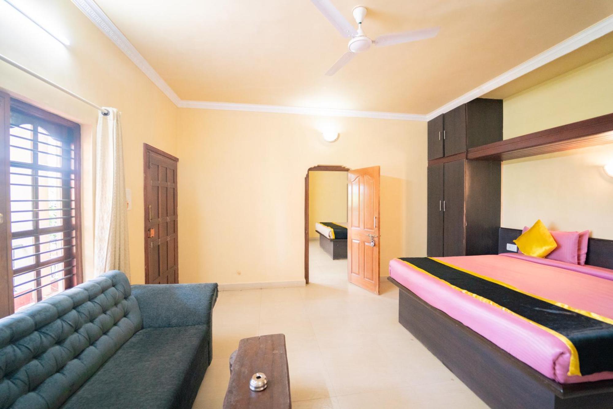 Kingmaker'S Plantation With River Stream Madikeri Exterior foto