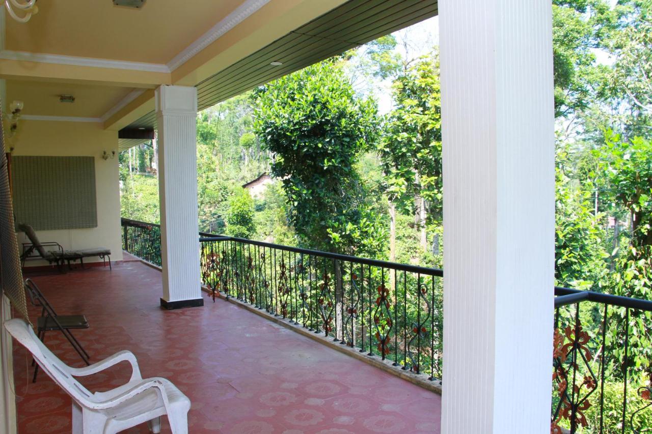 Kingmaker'S Plantation With River Stream Madikeri Exterior foto